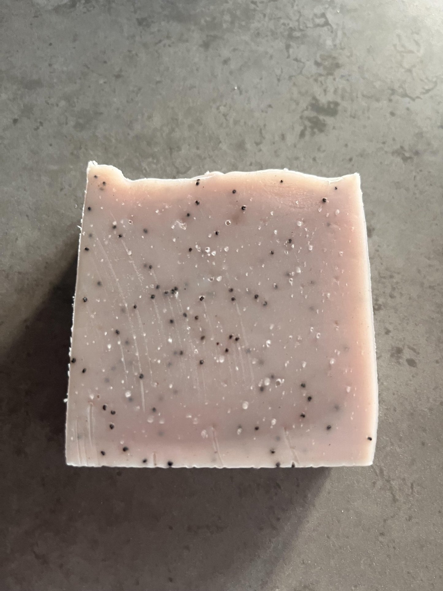 Sandalwood and black pepper cold processed soap - Selfish Fine Soaps. This i a handmade bar of cold processed soap made from natural vegan friendly ingredients. It is perfumed with sandalwood and black pepper and contains poppy seeds to create some exfoliation. It is a unisex fragrance and smells amazing.